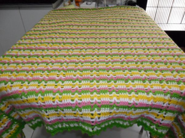 COLCHA EM CROCHE
